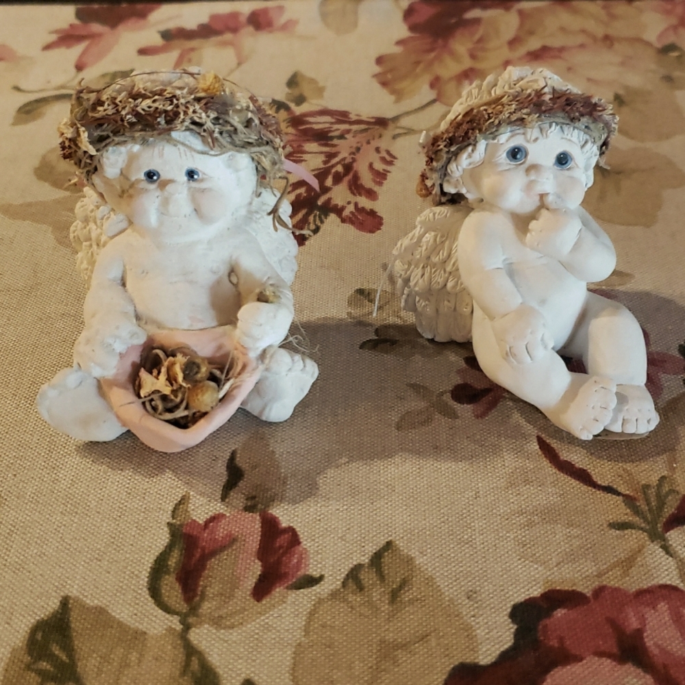 DREAMSICLES Angel / Cherub - Heart Basket / Thinking of You - Lot of 2 - VTG